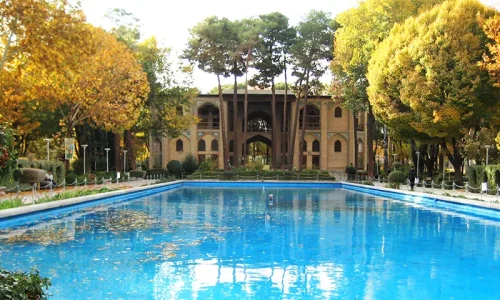 باغ عمارت هشت بهشت اصفهان